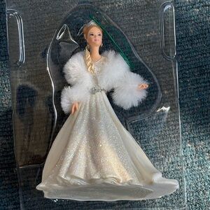 Hallmark Winter Fantasy Barbie Ornament in Original Box